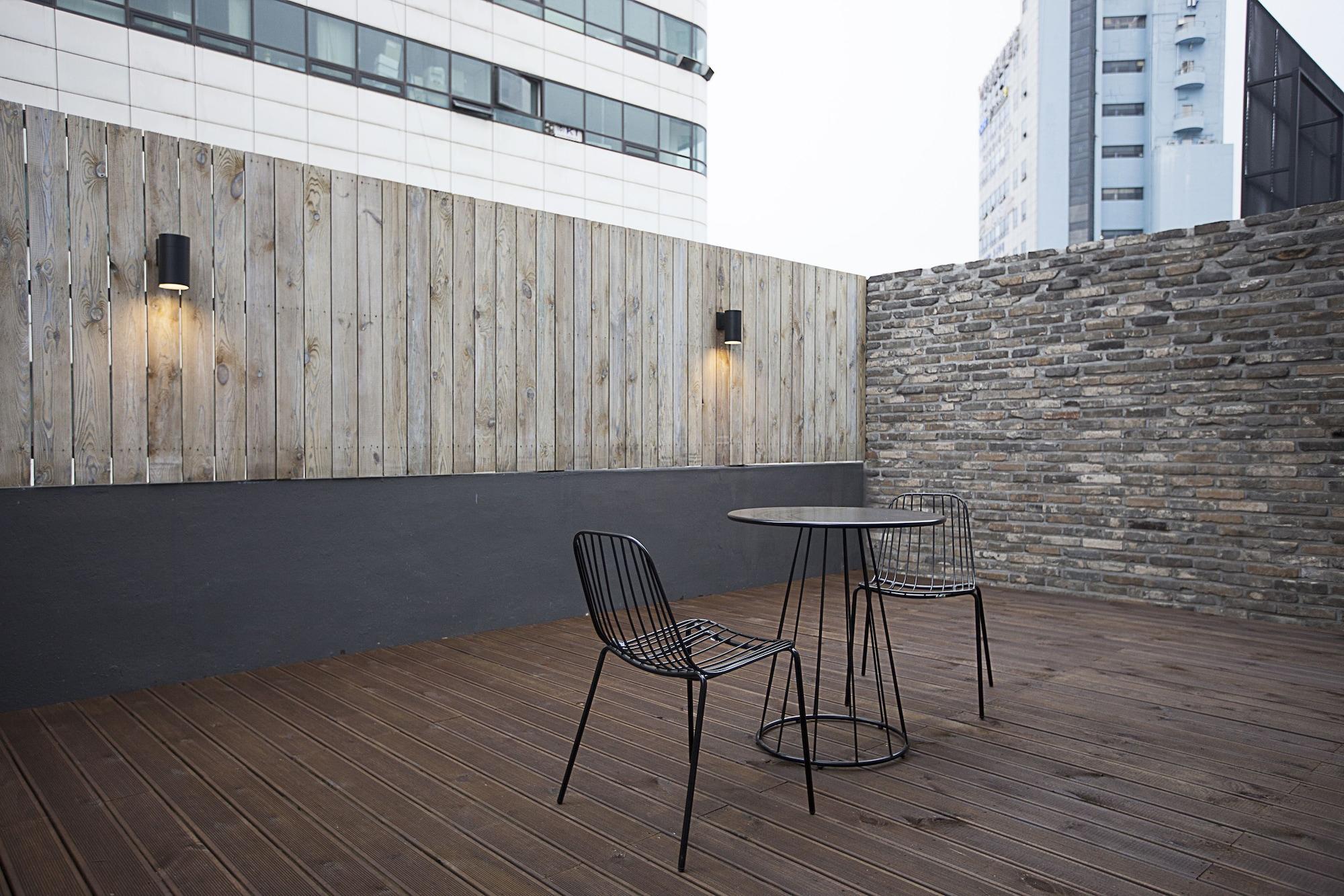 Brown Dot Hotel Чангуон Екстериор снимка