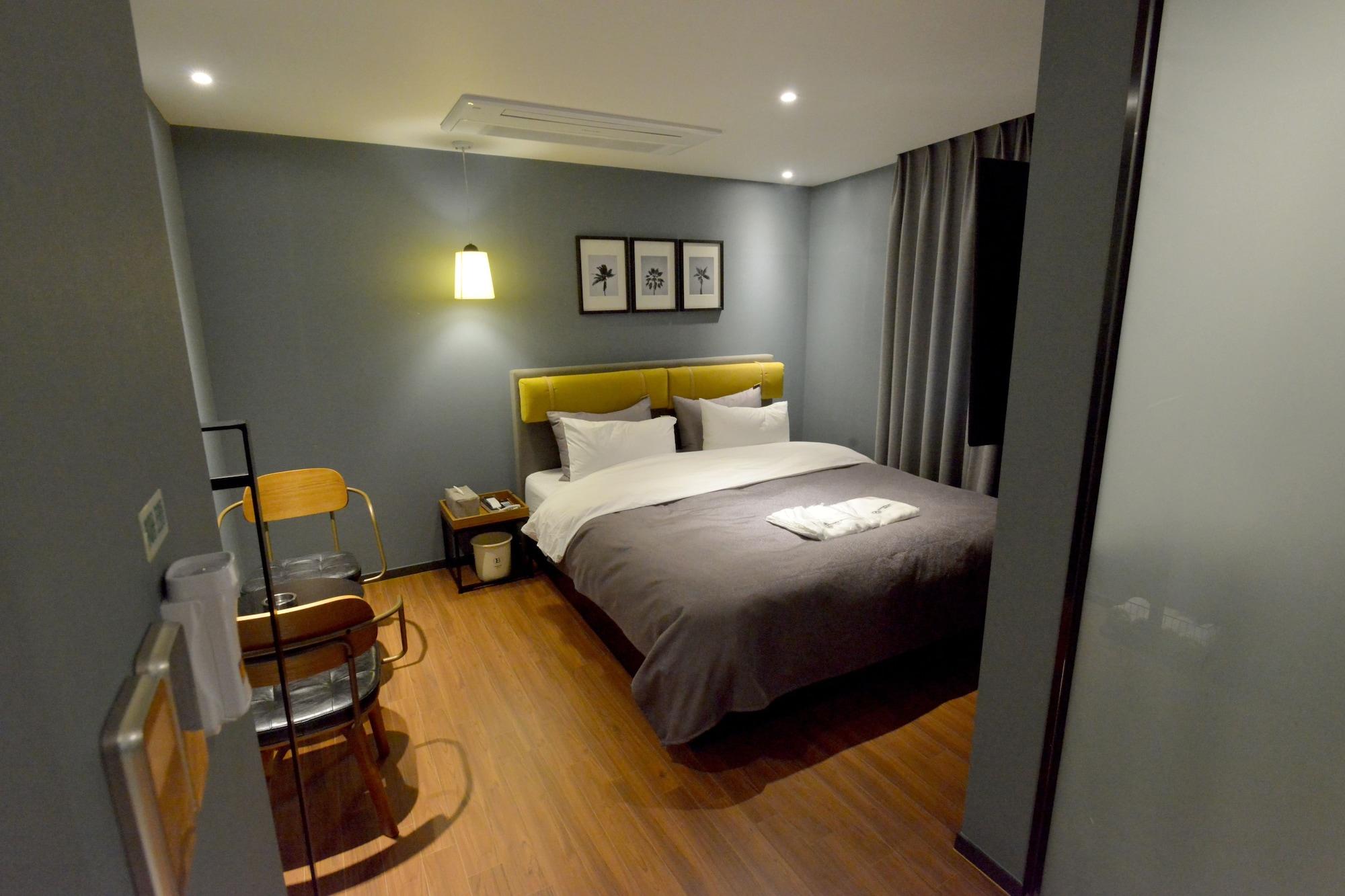 Brown Dot Hotel Чангуон Екстериор снимка