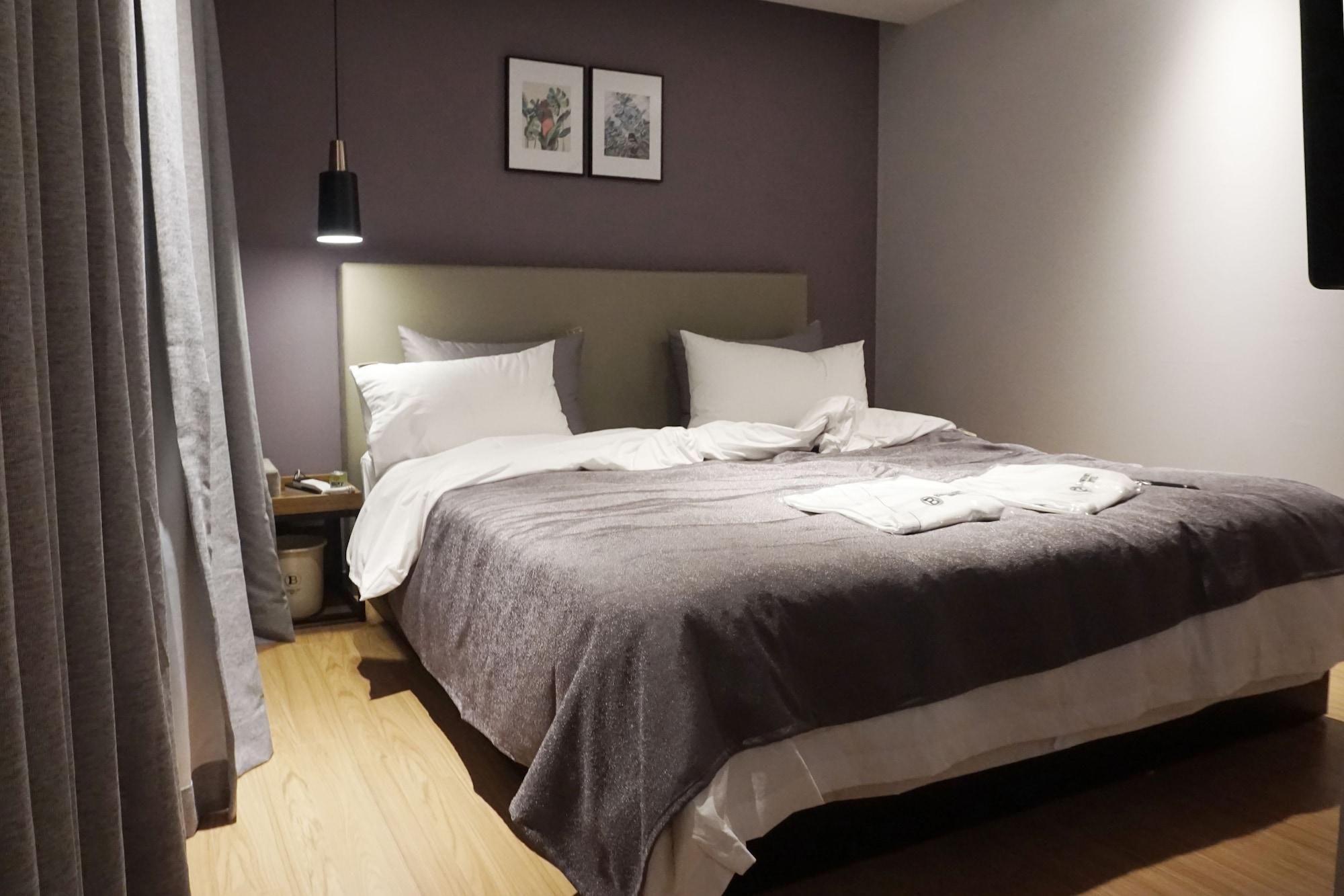 Brown Dot Hotel Чангуон Екстериор снимка